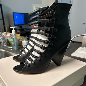 BCBGeneration- Alise ankle bootie